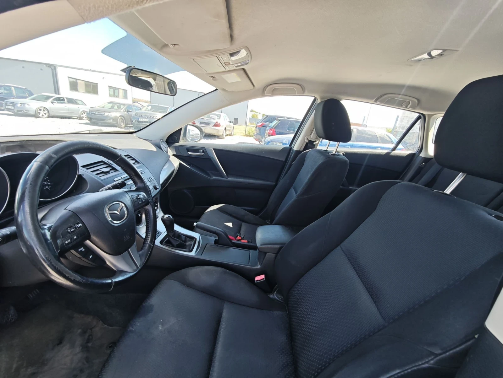 Mazda 2, снимка 9 - Автомобили и джипове - 55993306