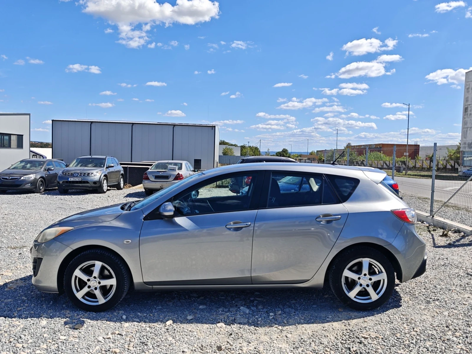 Mazda 2, снимка 8 - Автомобили и джипове - 55993306