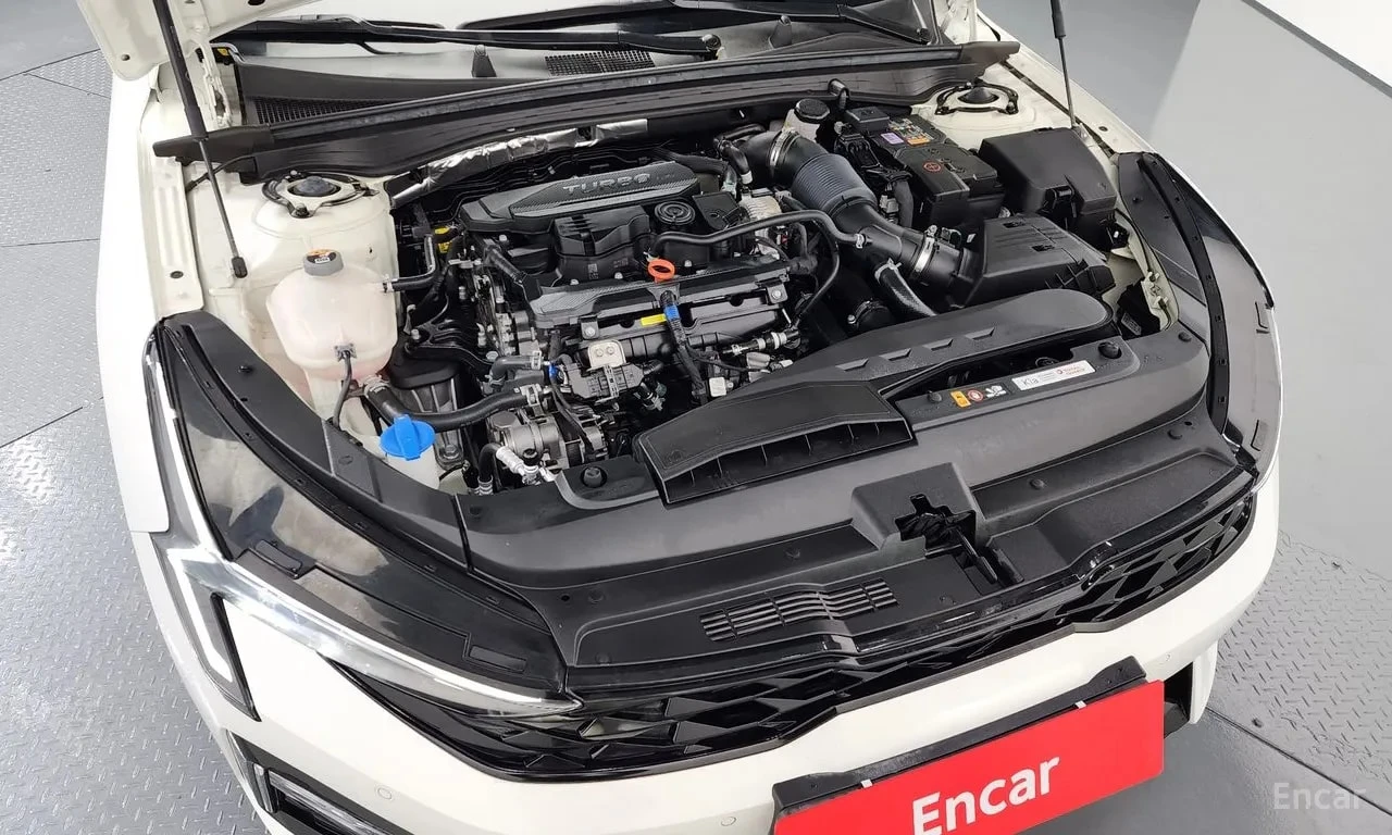 Kia K5 * 1.6 Turbo * ЦЕНА ДО БГ, снимка 17 - Автомобили и джипове - 56129477