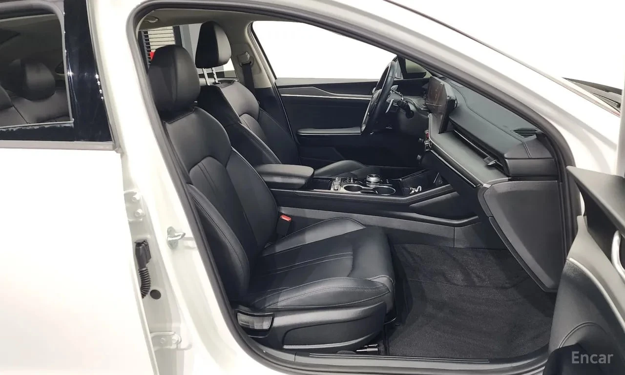 Kia K5 * 1.6 Turbo * ЦЕНА ДО БГ, снимка 13 - Автомобили и джипове - 56129477