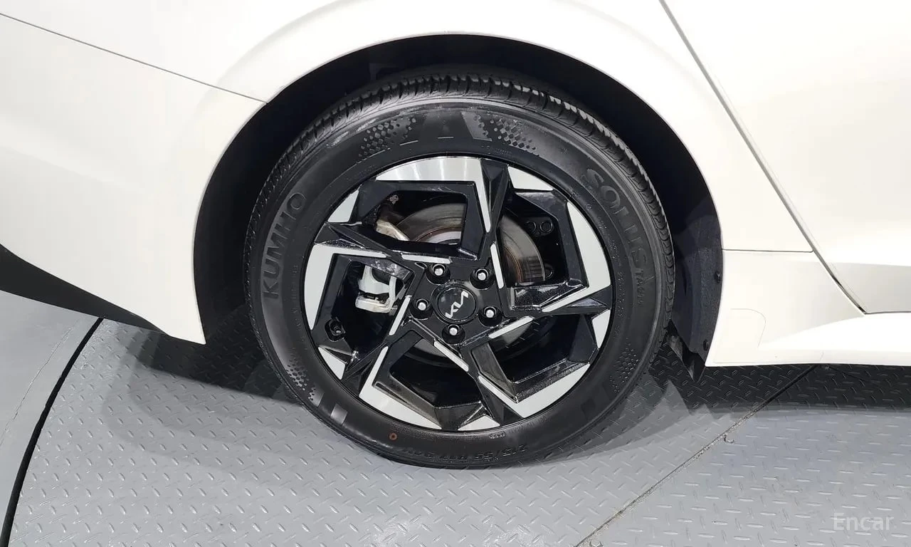 Kia K5 * 1.6 Turbo * ЦЕНА ДО БГ, снимка 16 - Автомобили и джипове - 56129477