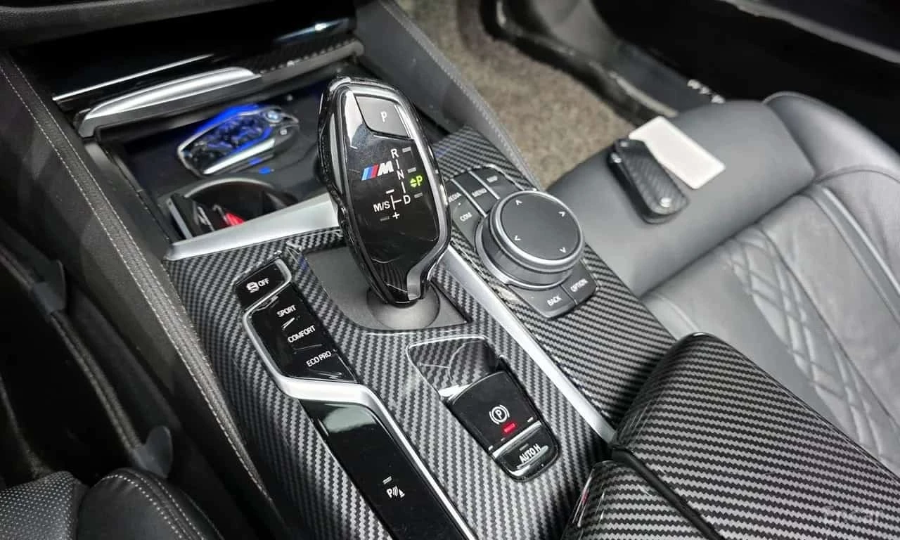 BMW 523 FULL M PACK * ФИКСИРАНА ЦЕНА ДО БЪЛГАРИЯ* , снимка 8 - Автомобили и джипове - 56270977