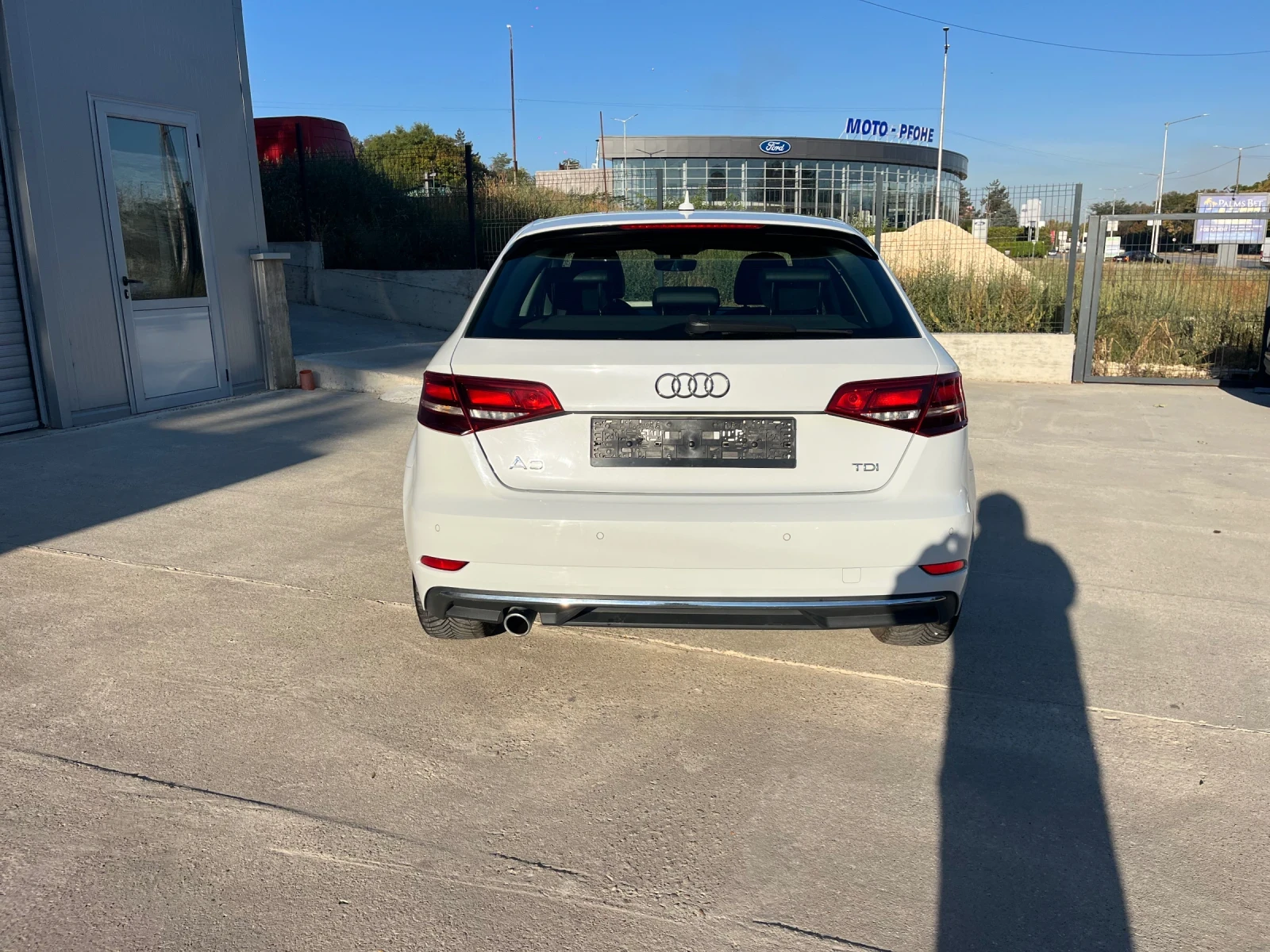 Audi A3 1.6tdi, снимка 14 - Автомобили и джипове - 56334125