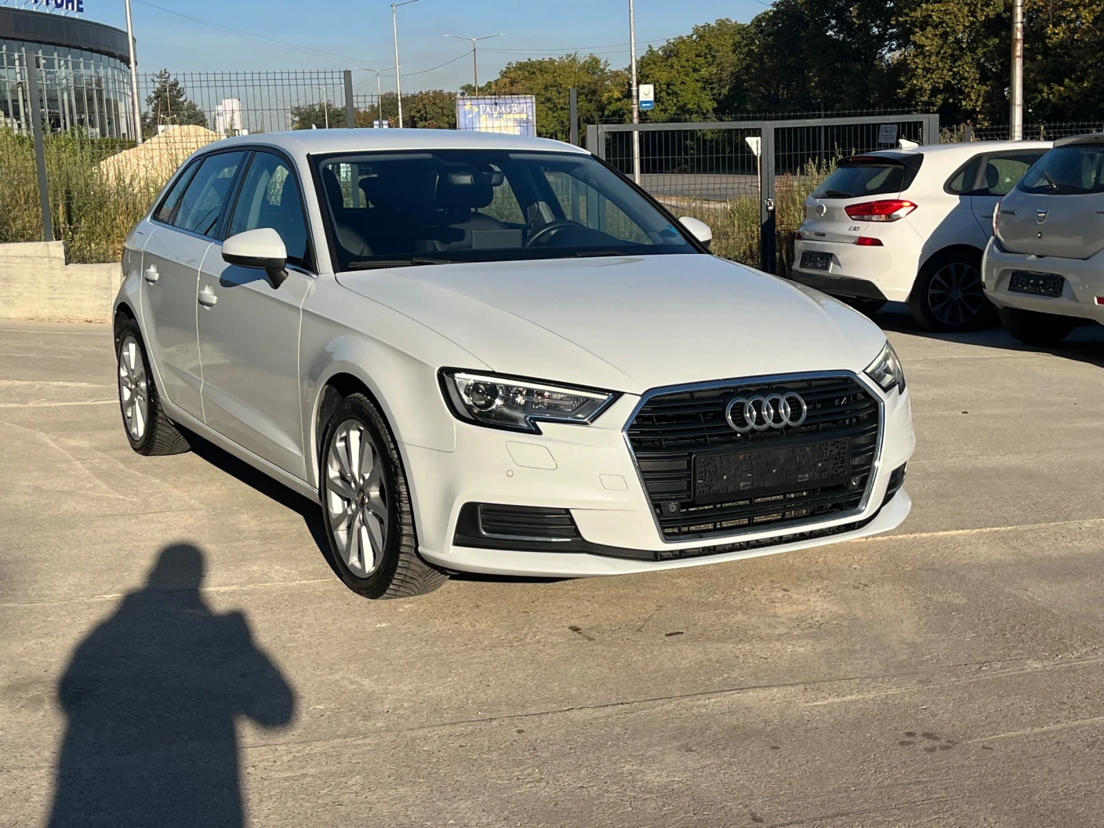 Audi A3 1.6tdi, снимка 2 - Автомобили и джипове - 56334125