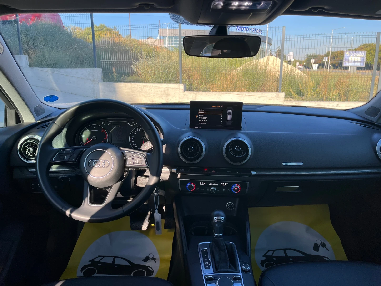 Audi A3 1.6tdi, снимка 8 - Автомобили и джипове - 56334125