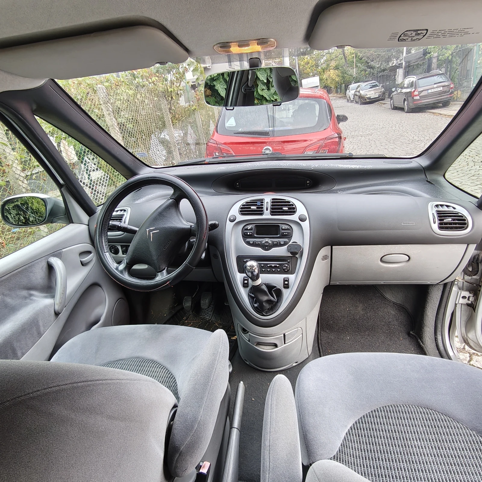 Citroen Xsara picasso, снимка 9 - Автомобили и джипове - 56666563
