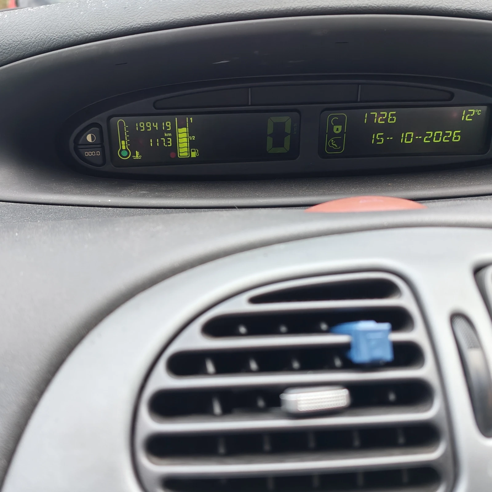 Citroen Xsara picasso, снимка 11 - Автомобили и джипове - 56666563