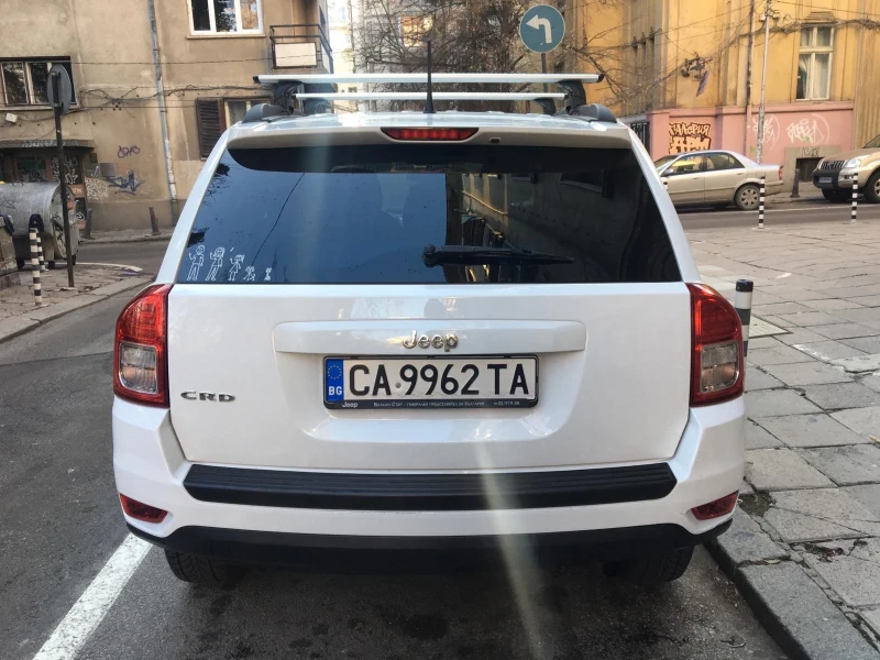 Jeep Compass Sport, снимка 2 - Автомобили и джипове - 47244233