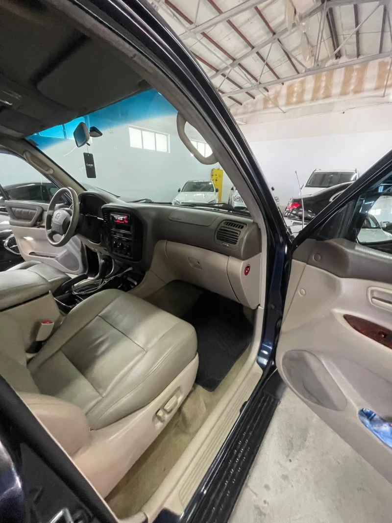 Toyota Land cruiser J100/4.2D/Кожа/подгрев, НОВА, ТОП!!!, снимка 13 - Автомобили и джипове - 49105560