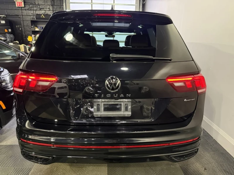 VW Tiguan * * R-LINE* * CARFAX* * АВТОКРЕДИТ* * , снимка 3 - Автомобили и джипове - 52838967