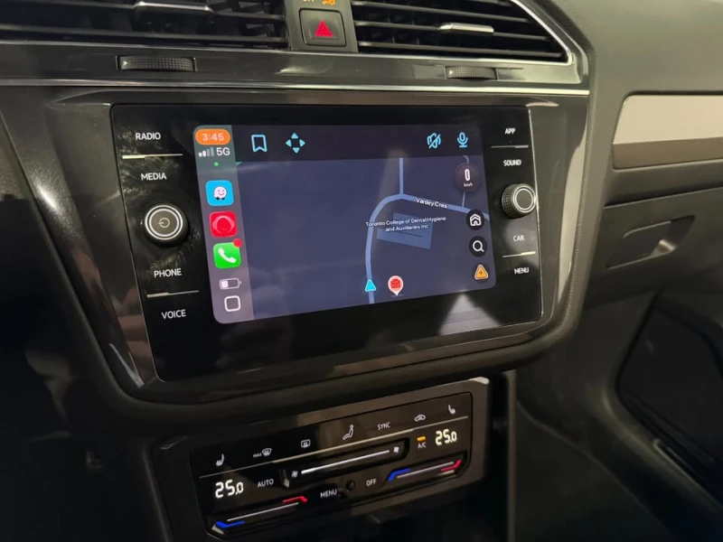 VW Tiguan * * R-LINE* * CARFAX* * АВТОКРЕДИТ* * , снимка 11 - Автомобили и джипове - 52838967