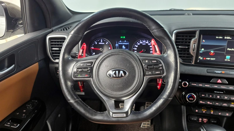 Kia Sportage 2.0CRDI/4x4/Пълна сервизна история !!!, снимка 9 - Автомобили и джипове - 53383517