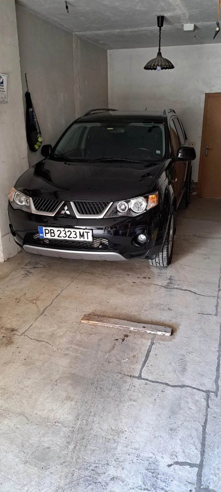 Mitsubishi Outlander, снимка 2 - Автомобили и джипове - 54490211