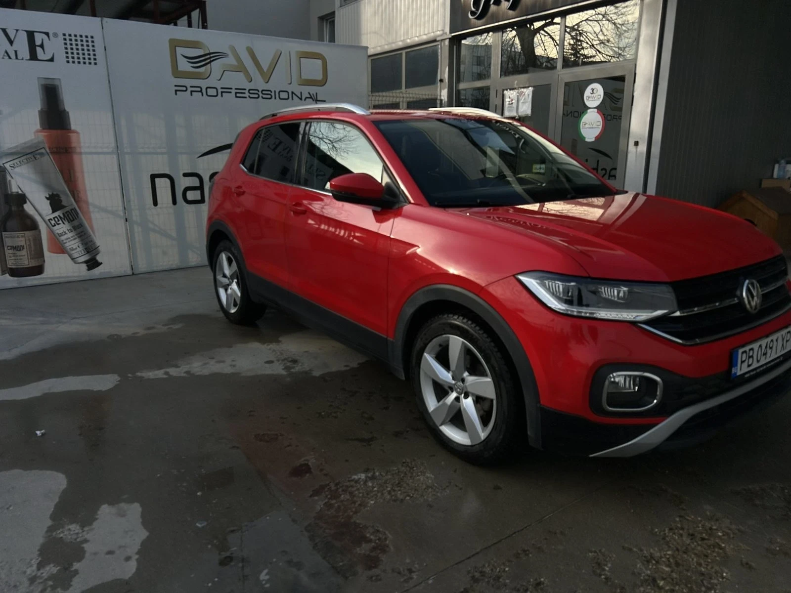 VW T-Cross, снимка 2 - Автомобили и джипове - 53775372