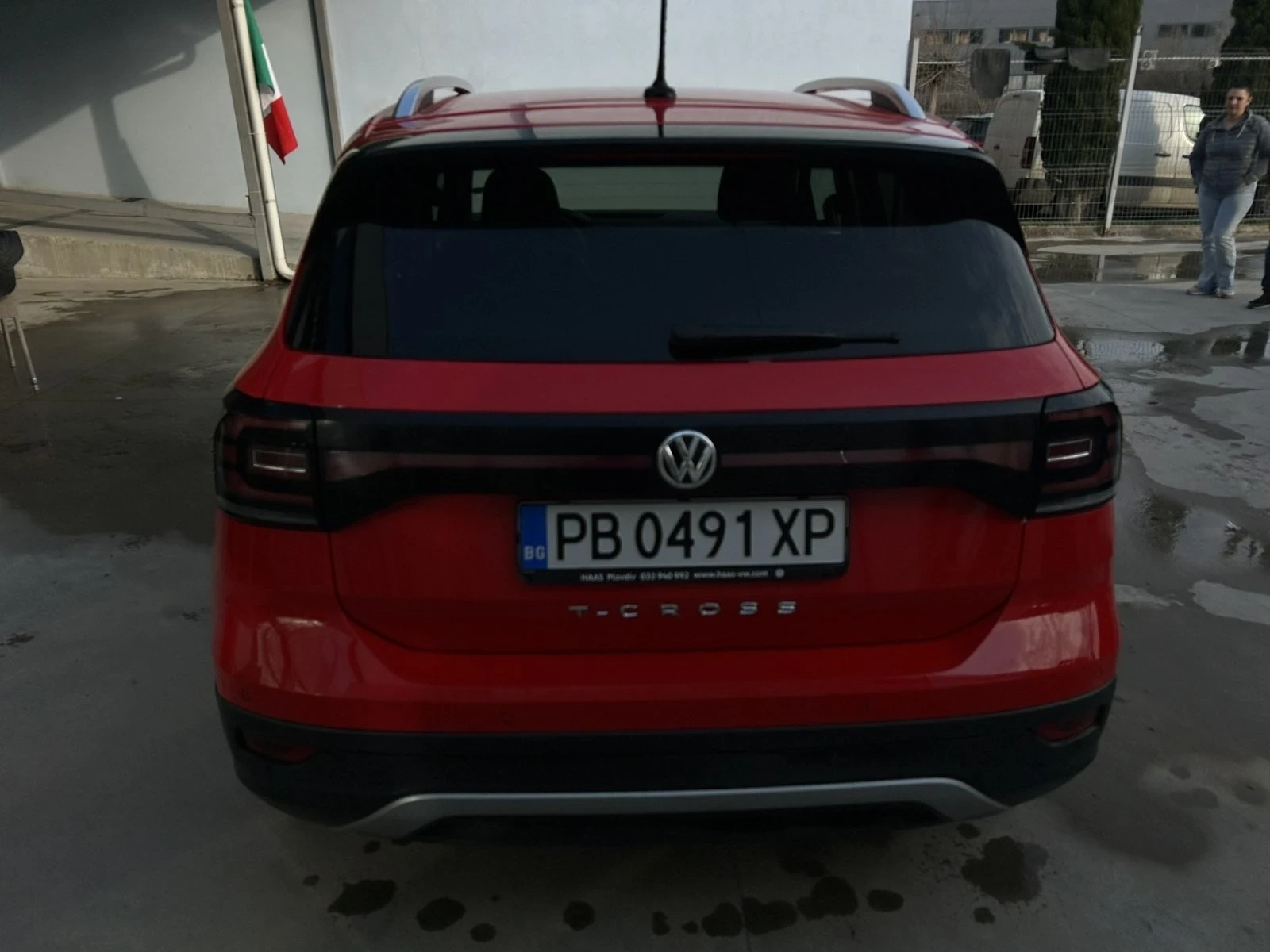 VW T-Cross, снимка 3 - Автомобили и джипове - 53775372