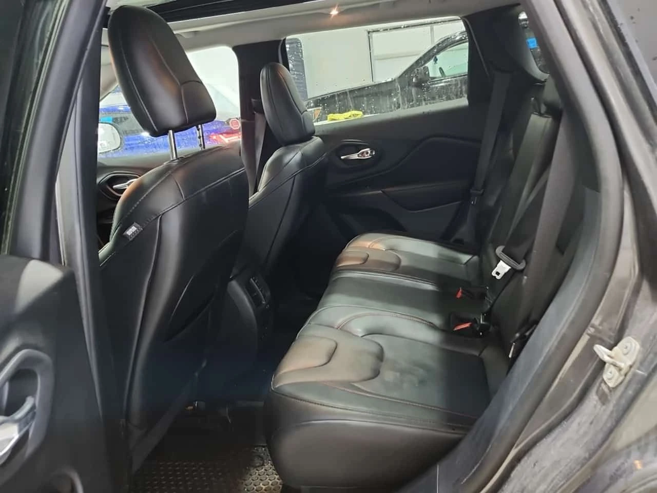 Jeep Cherokee * Trailhawk Elite * ПОДГРЕВИ * КАМЕРА * NAVI, снимка 3 - Автомобили и джипове - 54047313