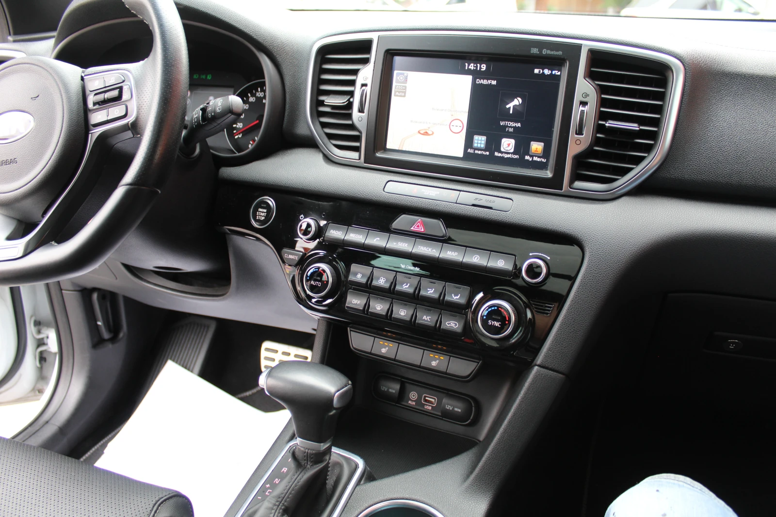 Kia Sportage 1.7D GT LINE FULL 127k, снимка 12 - Автомобили и джипове - 54606116