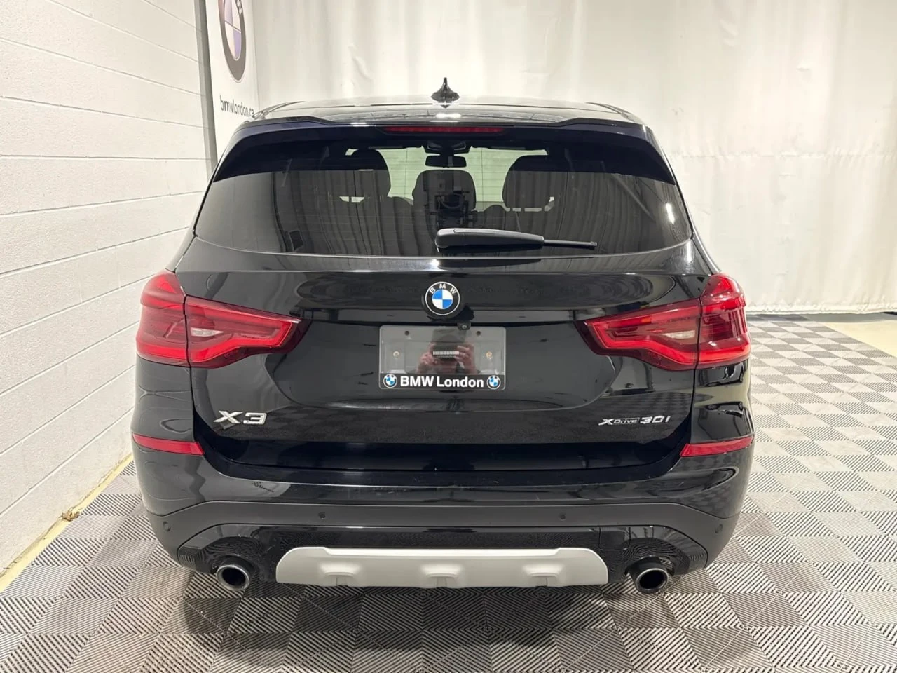 BMW X3 Black Sapphire Metallic, снимка 3 - Автомобили и джипове - 55263028