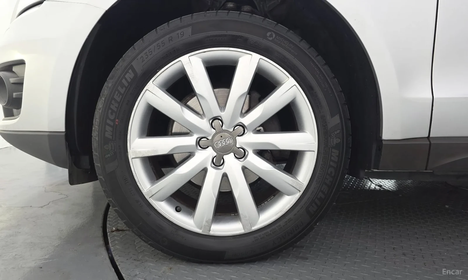 Audi Q5 20TDI* TOP CENA* , снимка 5 - Автомобили и джипове - 55582548