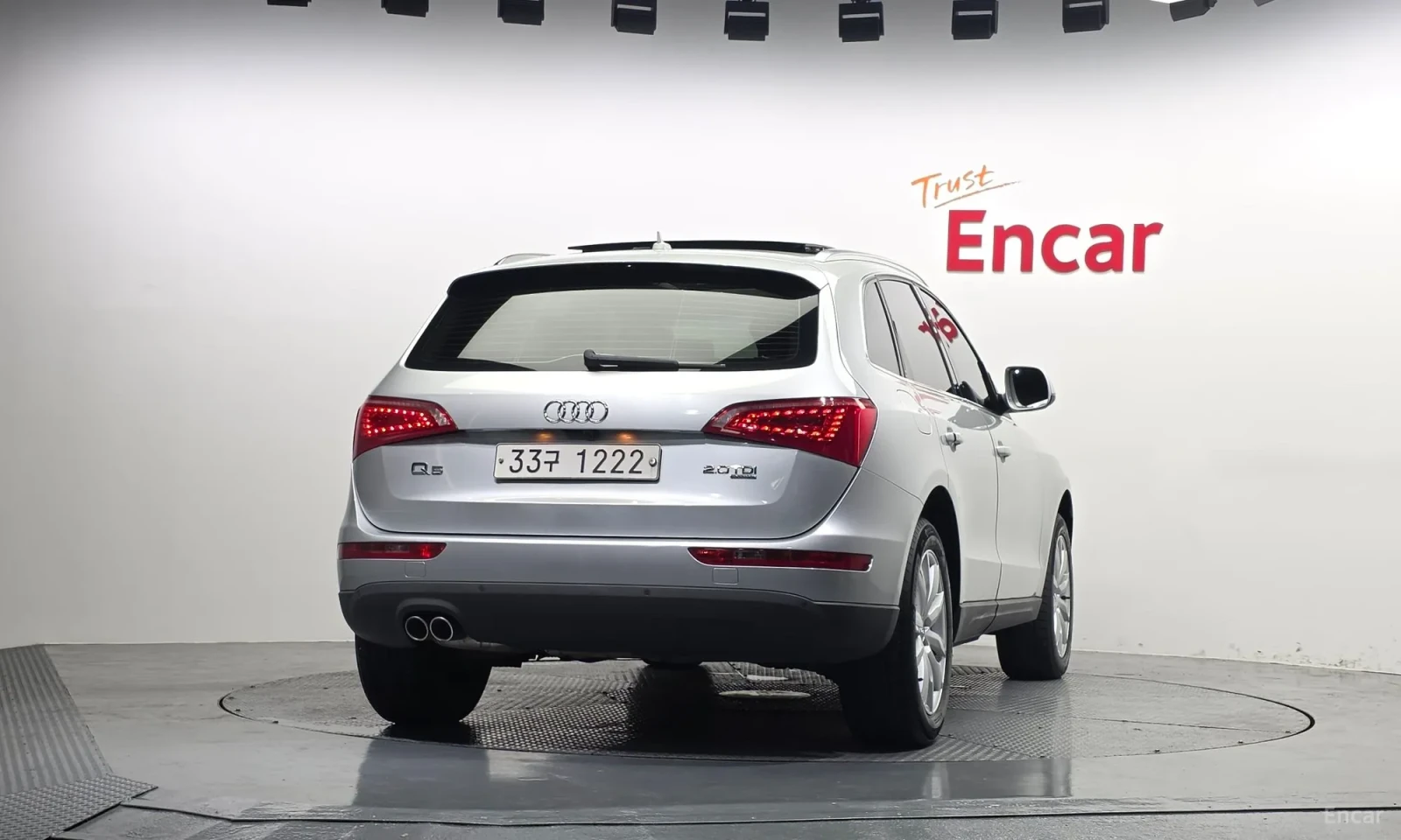 Audi Q5 20TDI* TOP CENA* , снимка 4 - Автомобили и джипове - 55582548