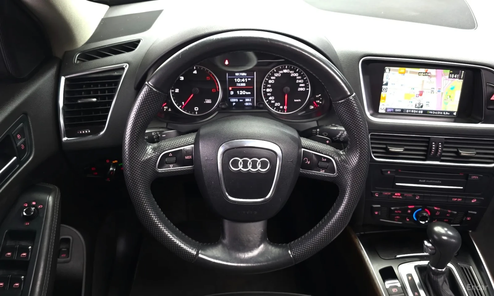 Audi Q5 20TDI* TOP CENA* , снимка 13 - Автомобили и джипове - 55582548