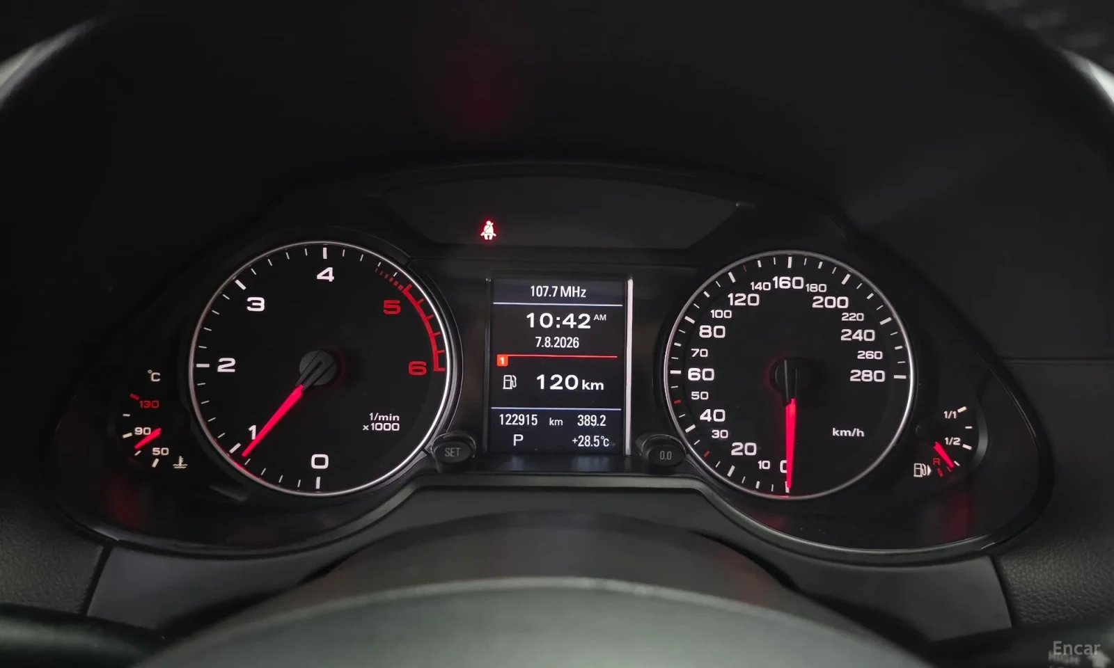 Audi Q5 20TDI* TOP CENA* , снимка 8 - Автомобили и джипове - 55582548