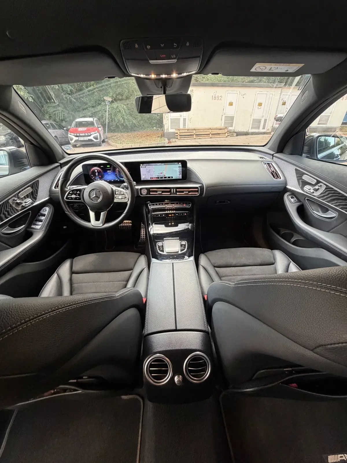 Mercedes-Benz EQC Mercedes-Benz EQC 400 4MATIC AMG Line | 09.2022 | , снимка 14 - Автомобили и джипове - 55637272