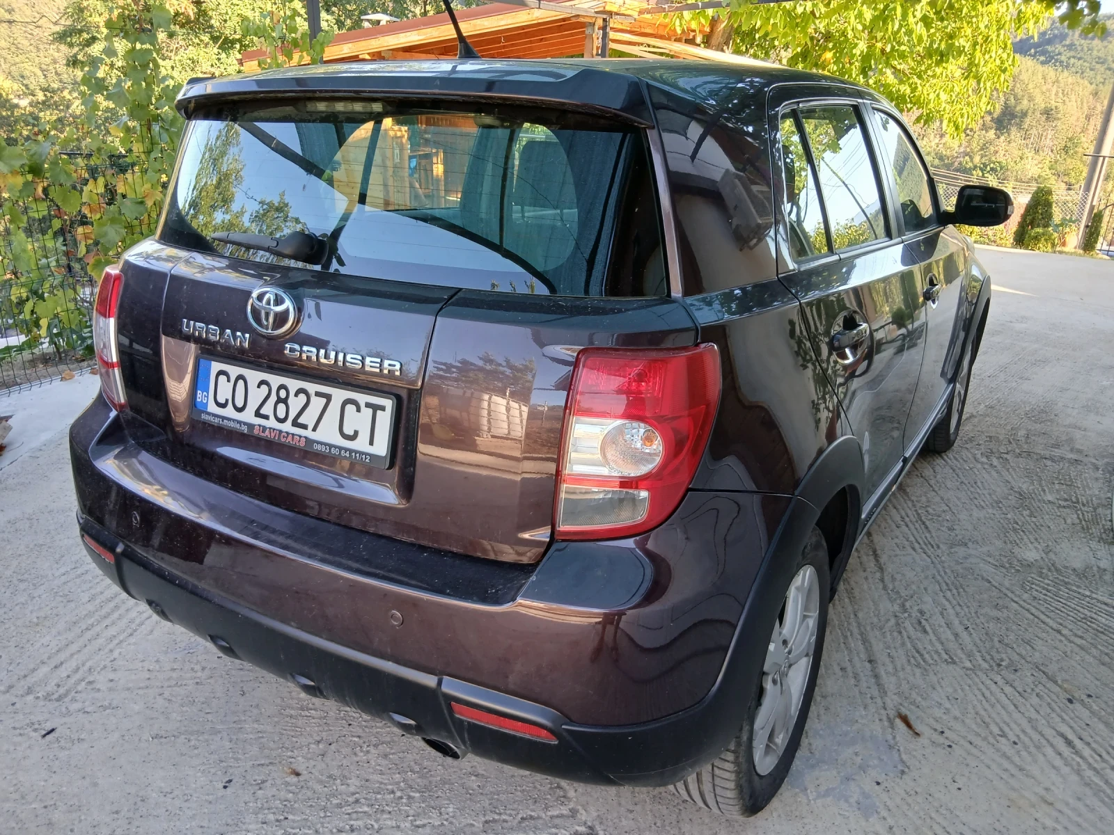 Toyota Urban Cruiser, снимка 2 - Автомобили и джипове - 56065143