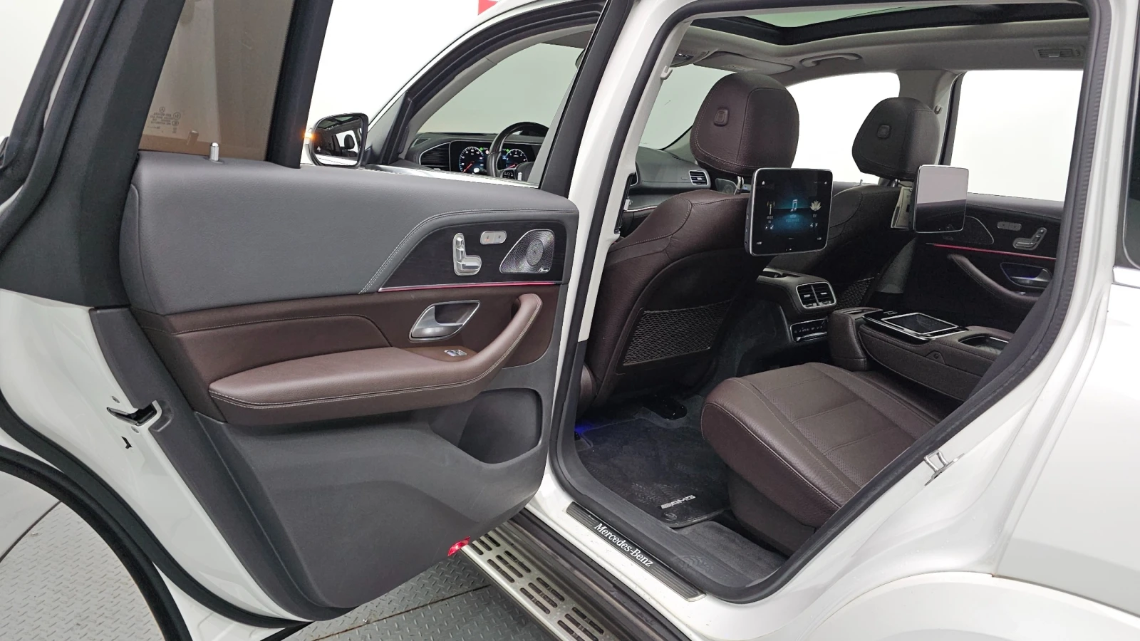 Mercedes-Benz GLS580 4MATIC, снимка 10 - Автомобили и джипове - 56082369