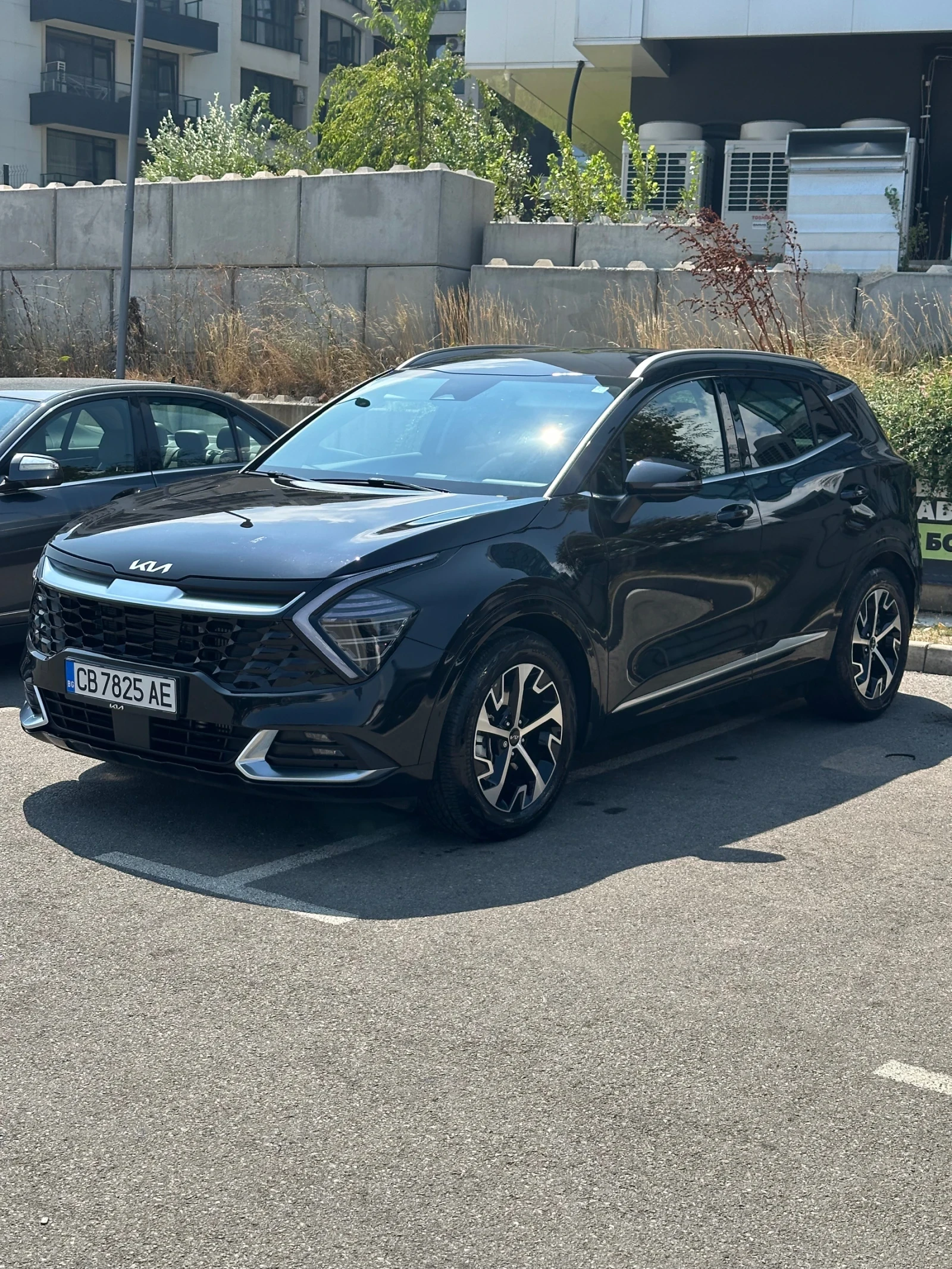Kia Sportage, снимка 2 - Автомобили и джипове - 56172027