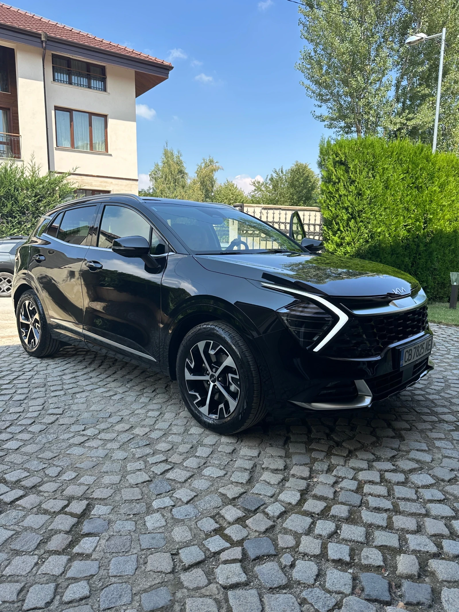 Kia Sportage, снимка 3 - Автомобили и джипове - 56172027