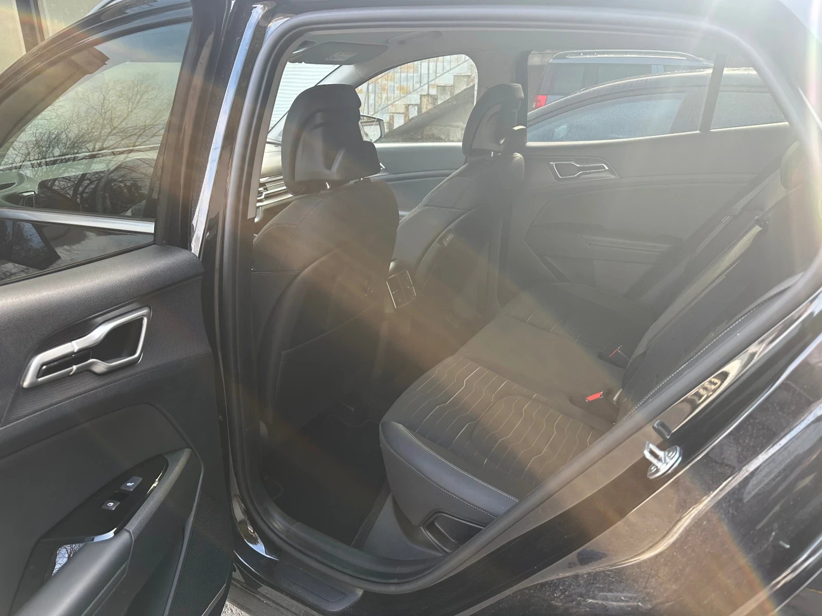 Kia Sportage, снимка 7 - Автомобили и джипове - 56172027