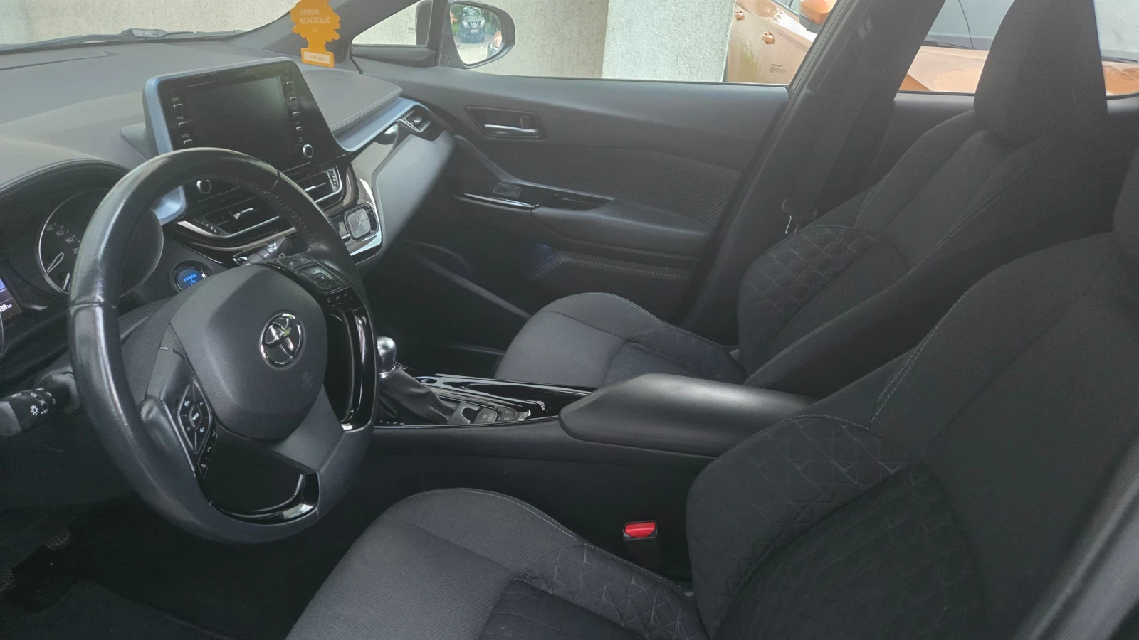 Toyota C-HR, снимка 7 - Автомобили и джипове - 56482021
