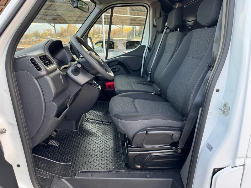 Renault Master 2.3dci maxi евро 6 климатроник, снимка 9 - Бусове и автобуси - 49165326