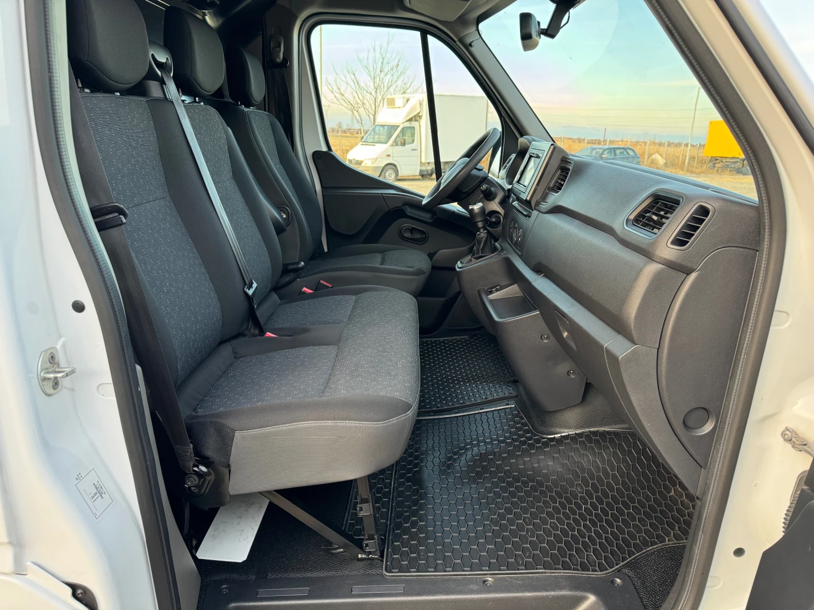 Renault Master 2.3dci maxi  6  | Mobile.bg   12