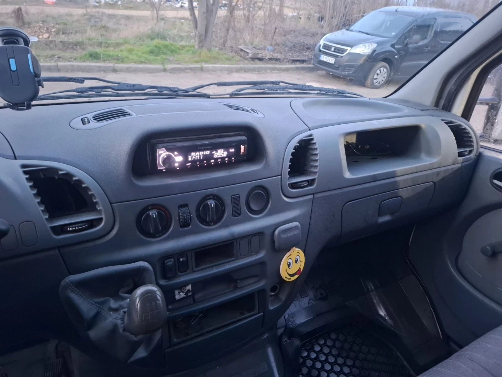 Mercedes-Benz 208 Хладилен, снимка 11 - Бусове и автобуси - 54000745