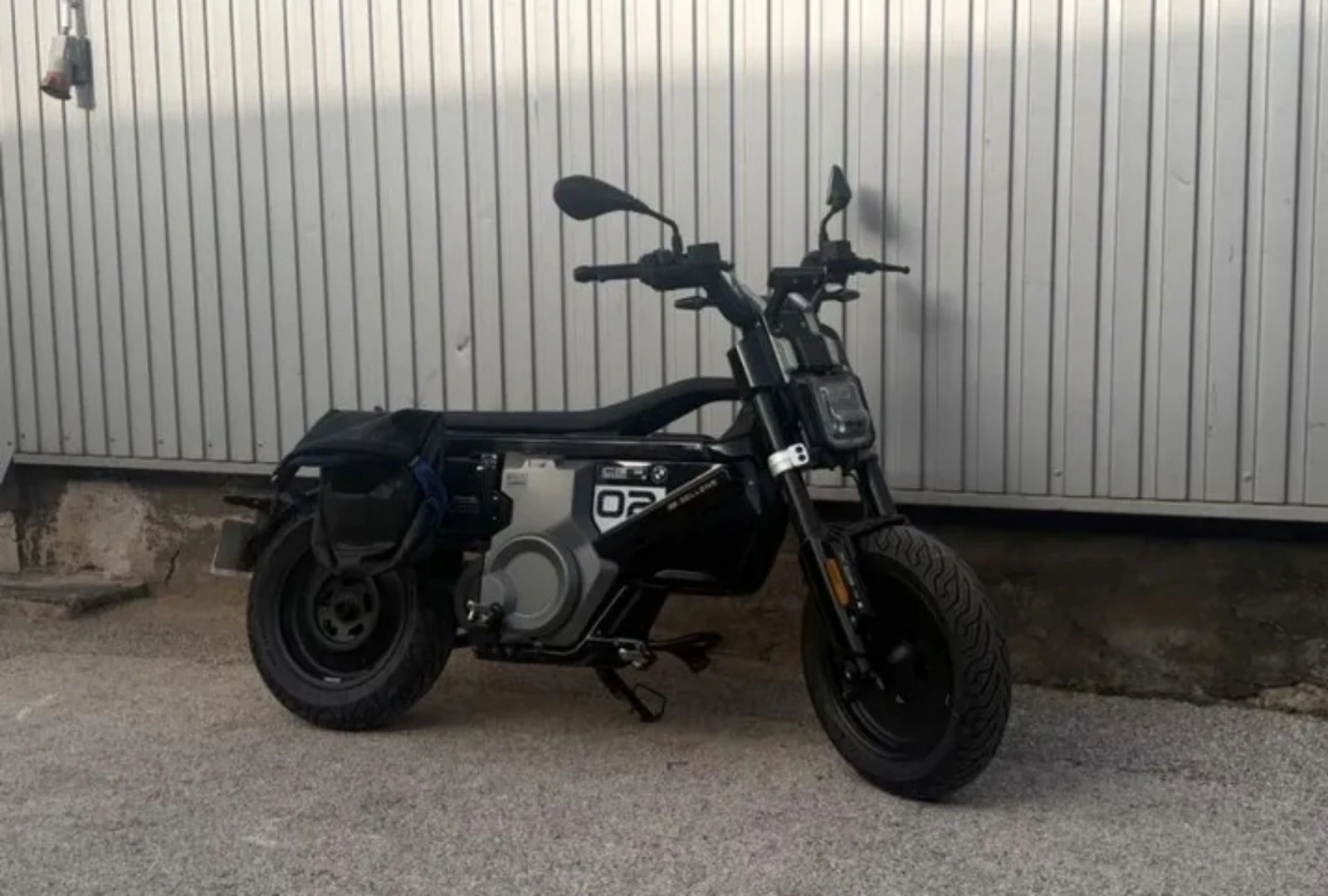 BMW C E 04 AM категория 50сс, снимка 2 - Мотоциклети и мототехника - 55133026