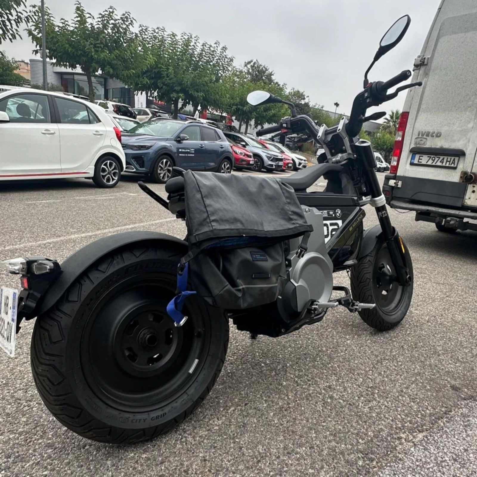 BMW C E 02 AM категория 50сс, снимка 3 - Мотоциклети и мототехника - 55133026