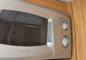 Каравана Knaus Lunar Loxwood, снимка 9