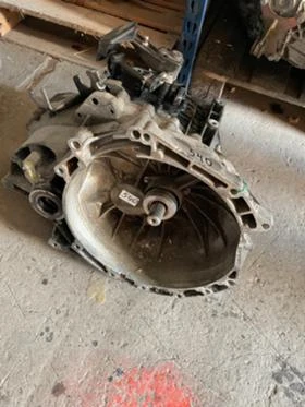 5 степенна ръчна скоростна кутия  Jaguar X-type 2.0d 131cv , снимка 1