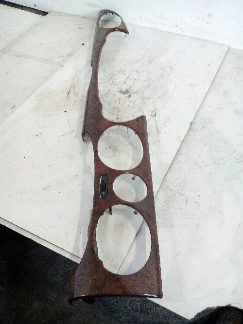 Декоративна лайсна табло Ровър 75