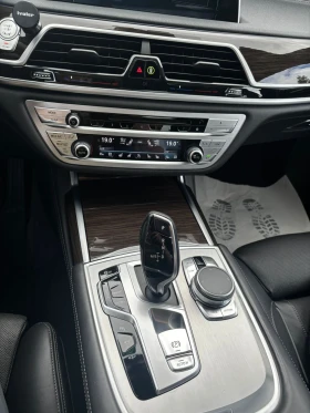 BMW 750 CarbonCore xDrive HUD, снимка 11