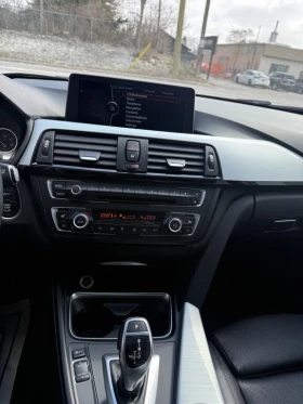 BMW 335 I * M-Package* * HeadUp* AвтоКредит* (ЦЕНА ДО БГ), снимка 12