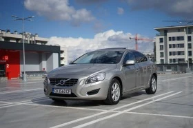 Volvo S60, снимка 1 - Автомобили и джипове - 45083979