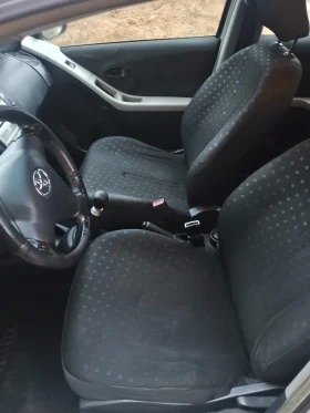 Toyota Yaris 1.3 VVT-I + Газ, снимка 13