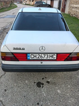 Mercedes-Benz 124 200d, снимка 3 - Автомобили и джипове - 53677192