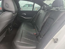 BMW 330 I XDRIVE| PANO| 2 КЛЮЧА| CARFAX - 23500 € / 45962.00 лв. - 39507219 12