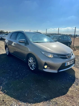 ����� �� �������� �� Toyota Auris 2.0 D4D 124 sport dynamic