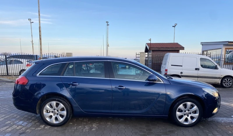 Opel Insignia 2.0D AUTOMATIC EURO 5A, снимка 6 - Автомобили и джипове - 44144247