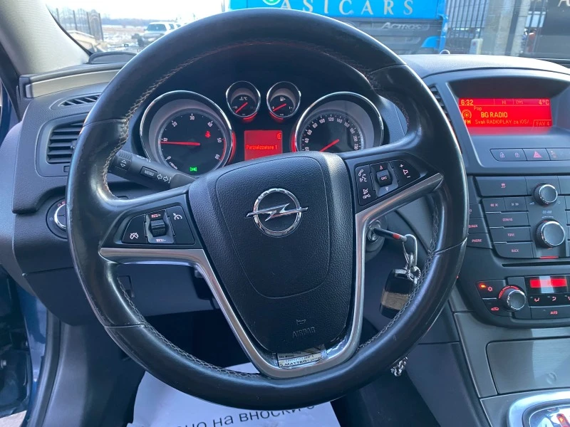 Opel Insignia 2.0D AUTOMATIC EURO 5A, снимка 15 - Автомобили и джипове - 44144247